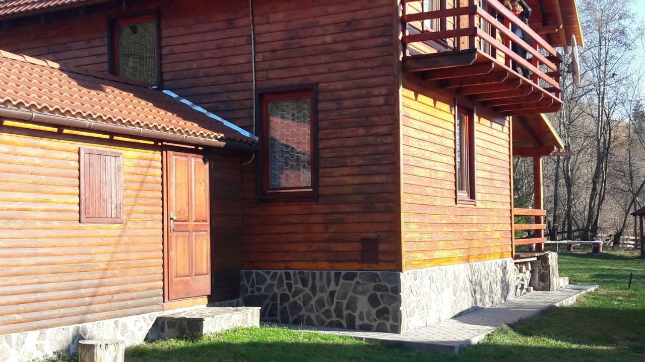 Vila Hunor-Magor Vendeghaz Izvoare  Exteriér fotografie